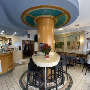 Bar-accogliente-a-Mozzo